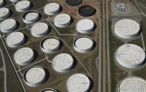 Oil Prices Extend Losses After EIA Inventory Data Release